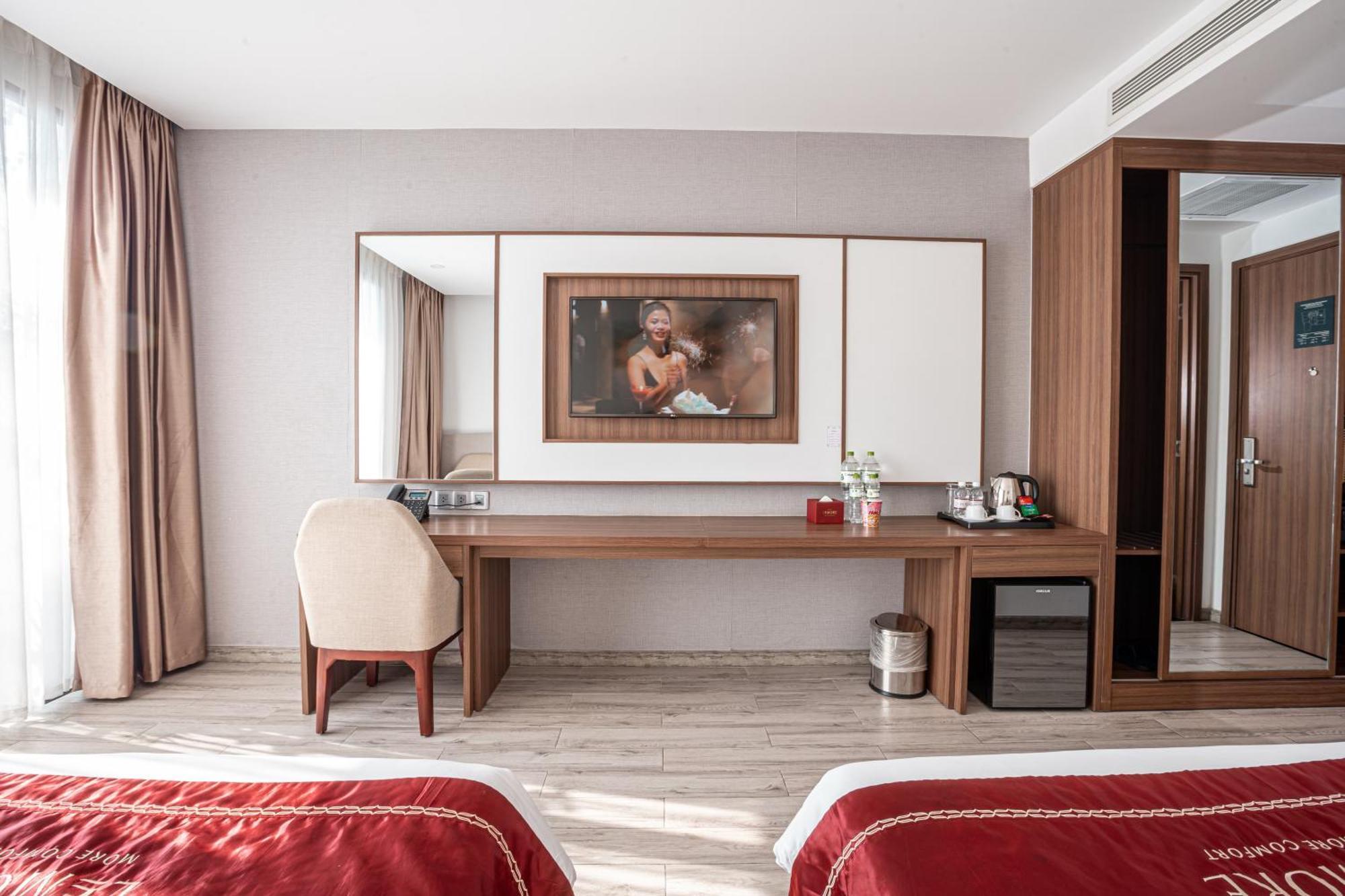 Lemore Hotel 4*