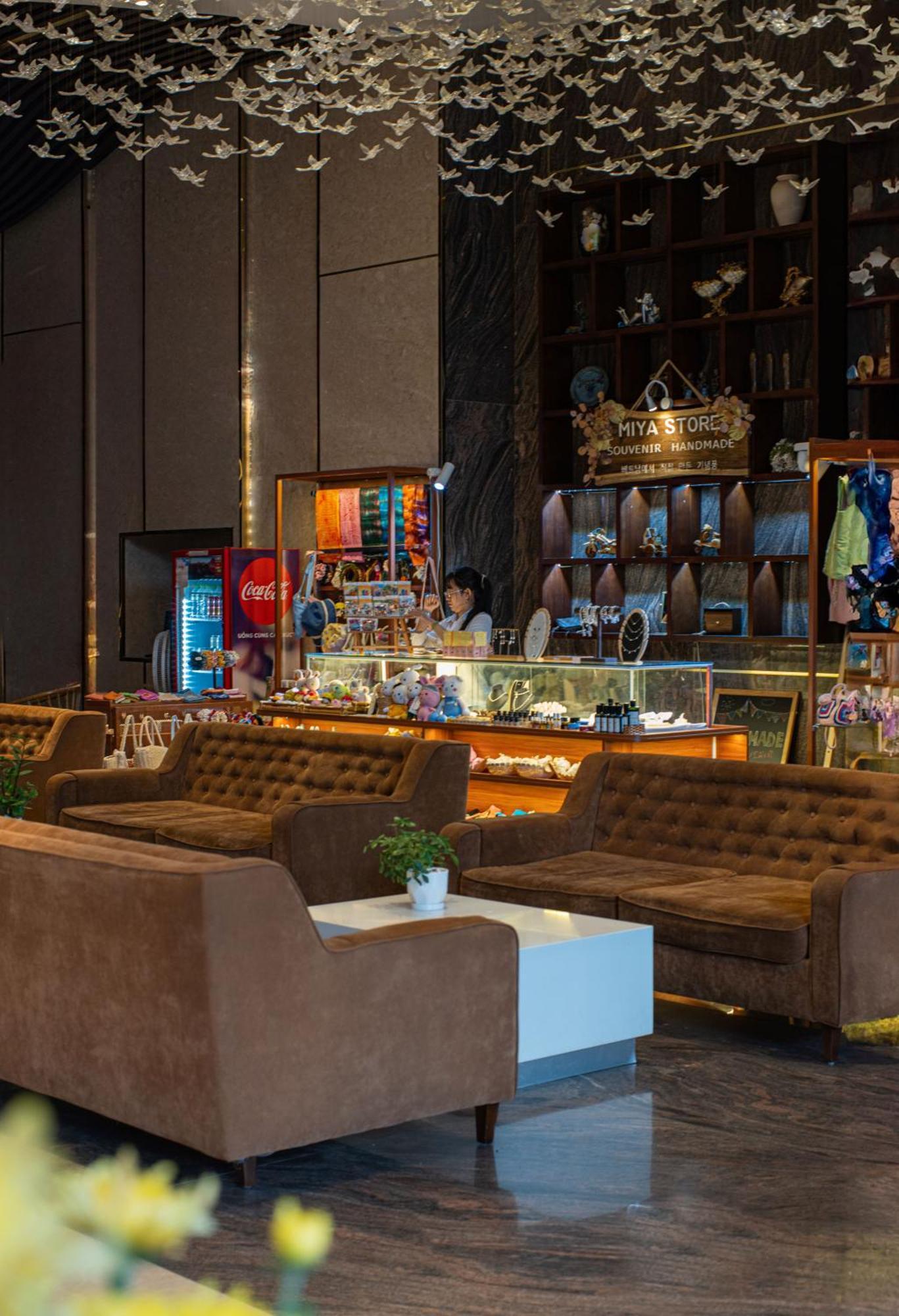 Hotel Lemore Nha Trang